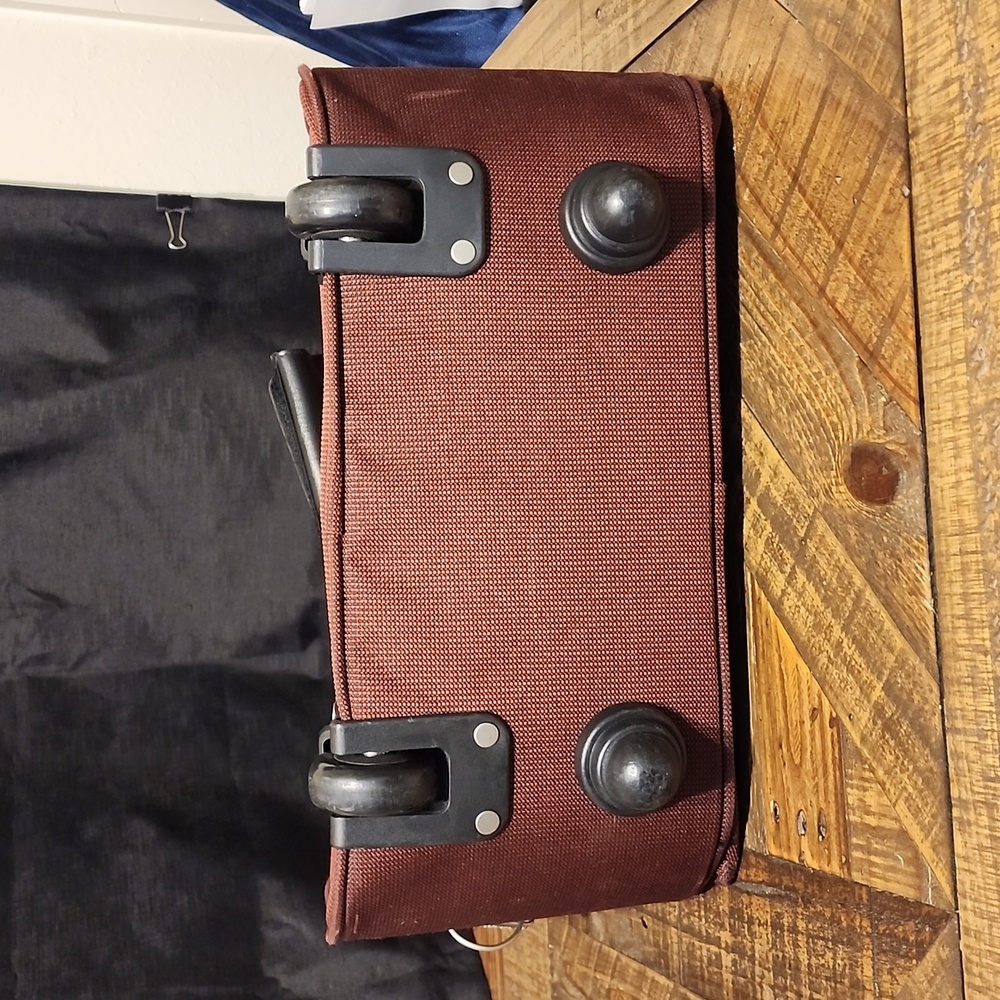 Leisure Brand Carry On Bag - Picture 5 of 8